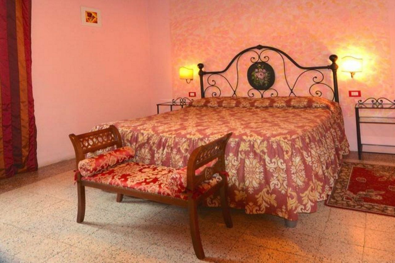 Residenza D'Epoca Locanda Di San Martino Siena Buitenkant foto